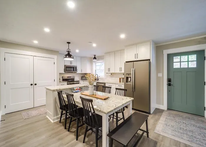 Pet-Friendly Boone Vacation Rental With Deck!
