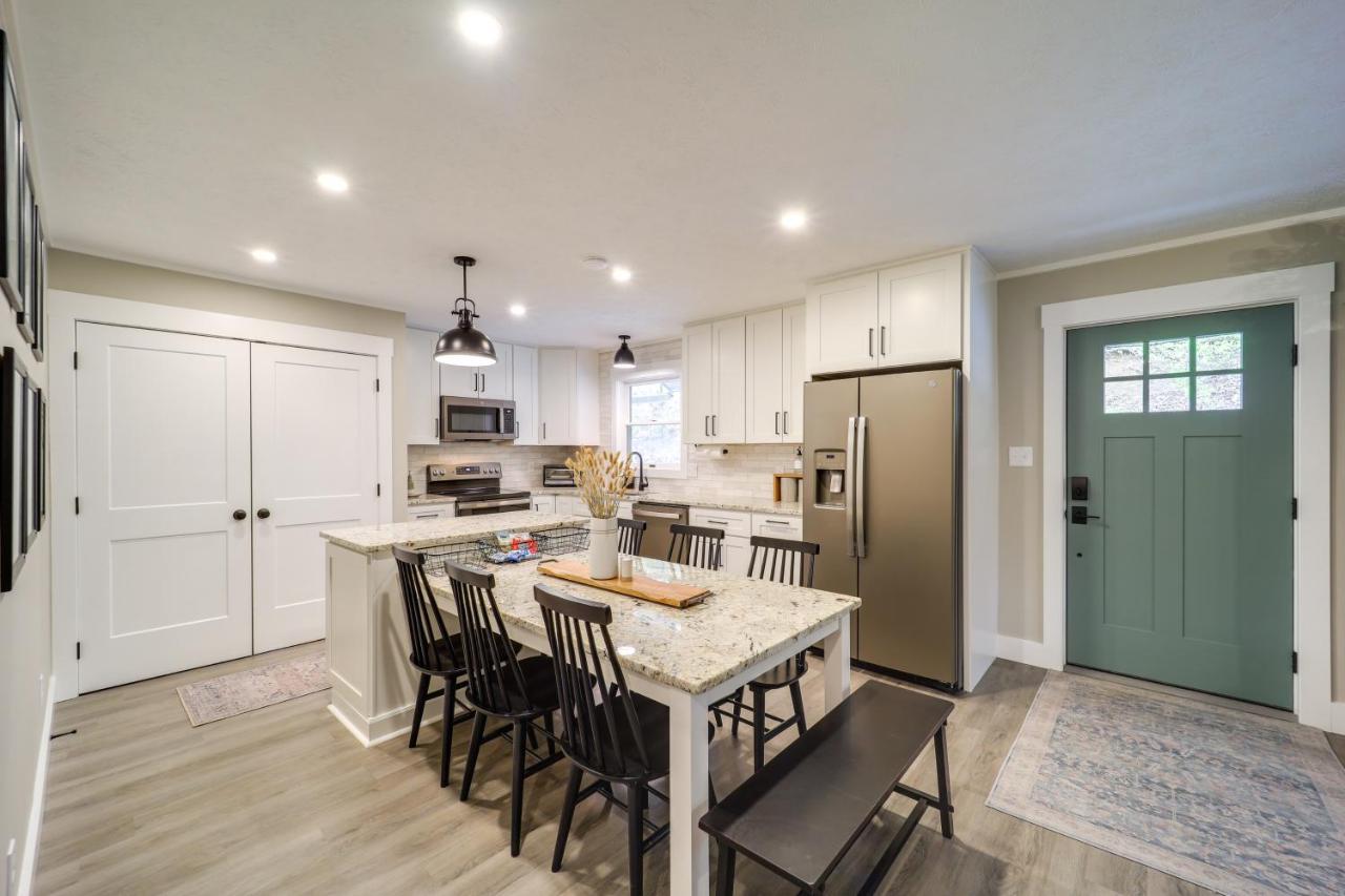 Holiday home Pet-friendly Vacation With Deck!