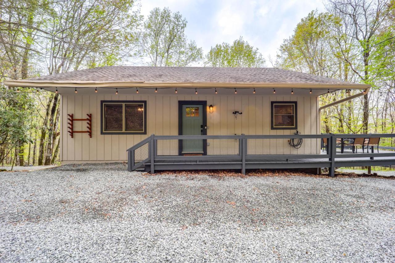Holiday home Pet-friendly Vacation With Deck!