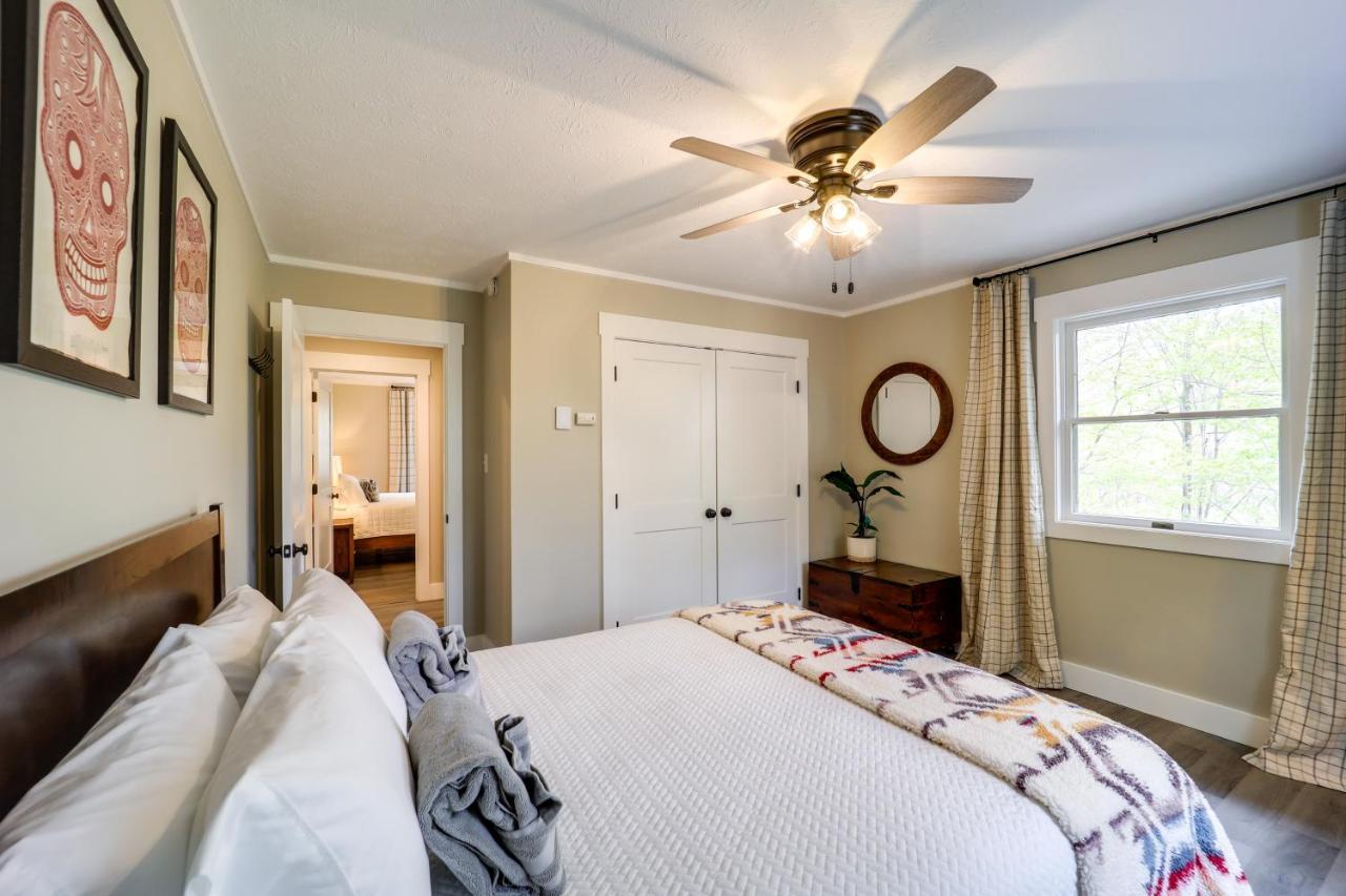 Pet-friendly Vacation With Deck! * Boone